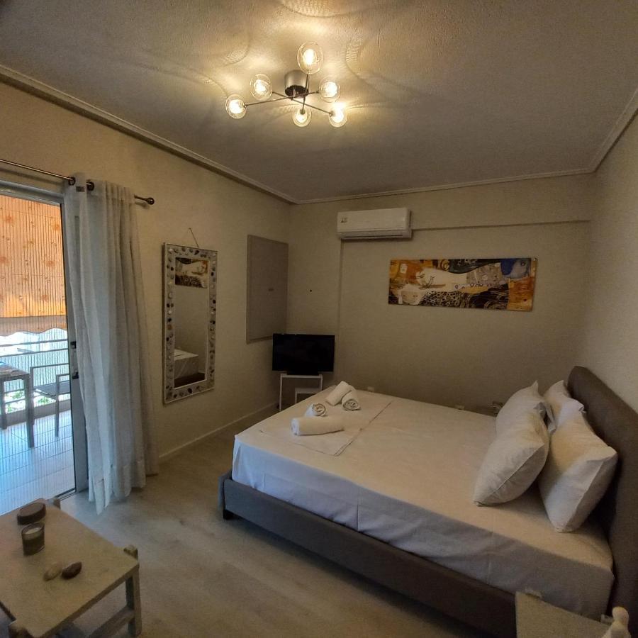 The Grey Apartment Porto Rafti Exterior photo
